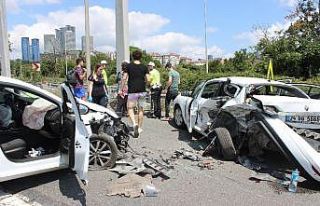 15 Temmuz Şehitler Köprüsü’nde kaza: 3 yaralı