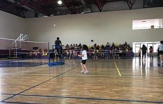15 Temmuz Şehitlerini Anma Badminton Turnuvası Tamamlandı