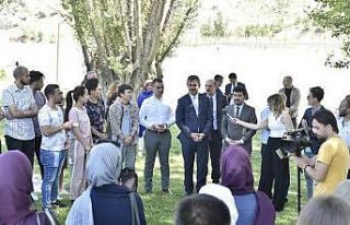 35 ülkeden öğrenci Millet Bahçesi’nde buluştu