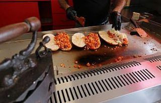 Adana kebabına alternatif "ütü tost"