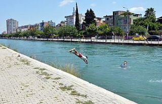 Adana’da termometreler 41 dereceyi gösterdi