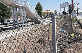 Adıyaman’da üst geçit komedisi