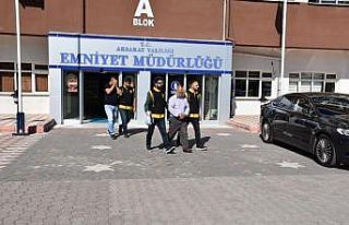 Aksaray’daki fuhuş operasyonunda gözaltı sayısı...