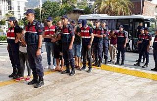 Alanya’da fuhuş operasyonuna 5 tutuklama