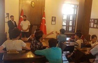 Alkışlar Afganlı minik yüreklere