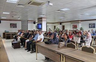 Ayvalık’ta “E- Sınav Soru Hazırlama” çalıştayı
