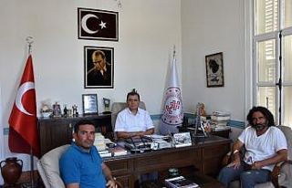 Başkan Aslan’dan İl Müdürü Kemal Dokuz’a...