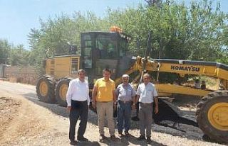 Başkan Erdoğan asfalt olmayan yolun kalmayacağını...