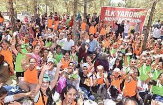 Başkan Kılca, öğrencilerin yaz kampı keyfine...