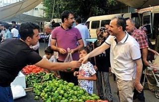 Başkan Kılınç, pazar esnafını ziyaret etti