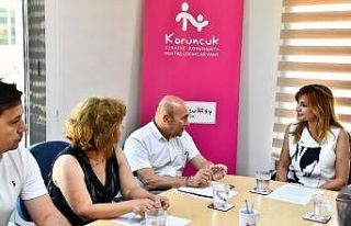 Başkan Soyer’den Koruncukköy’e destek