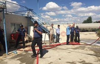 Başkent’te besi çiftliğinde yangın