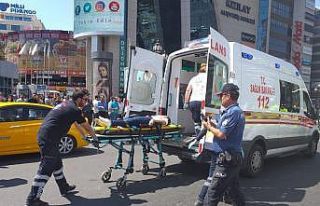 Başkentte EGO otobüsü yayalara çarptı: 2 yaralı