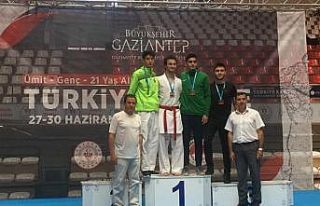 Belediyespor karatecisi Burak Gencer Dünya Kupası...