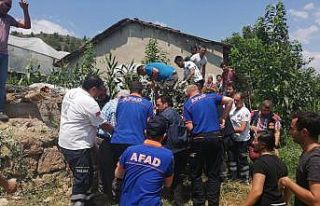 Boş sulama havuzuna düşen adam yaralandı