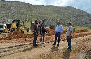 Büyükşehirden Söbüçimen yayla yoluna bakım
