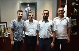 CHP Çeltik ilçe başkanı Yalavaç’tan Ataç’a...