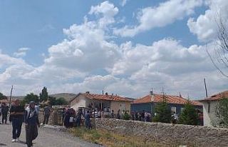 Çocuk damat toprağa verildi