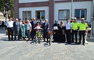 "Dikkat Sizden Notlar Bizden" projesinde...