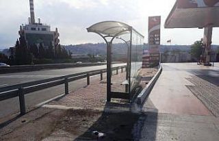 Dilovası’nda duraklar yenilendi