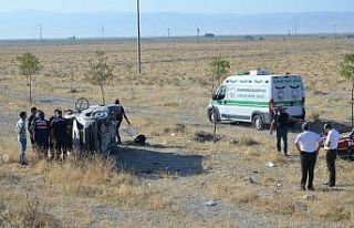 Düğün dönüşü kaza: 2 ölü, 3 yaralı