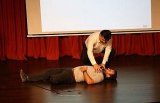 Ekipler uzmanlardan eğitim aldı