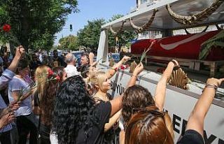 Eski bakan Işılay Saygın’a Buca Belediyesinde...