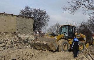Eskişehir’de metruk binalarla mücadele sürüyor