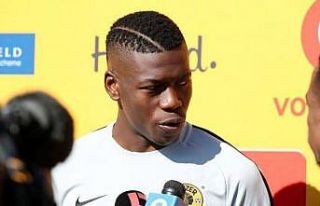 Evkur Yeni Malatyaspor’un yeni transferi Hadebe...