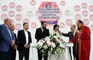 Evlenecek çiftler en çok Nisan ayını tercih ediyor