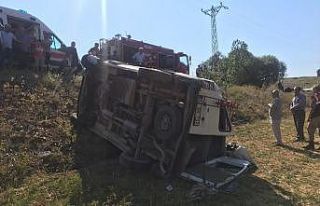 Gümüşhane’de trafik kazası 1 ölü, 18 yaralı