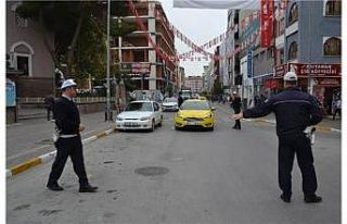 Hız yapan sürücüler radara yakalandı