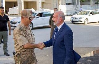 İlbaş paşadan, müftü Keskin’e hayırlı olsun...