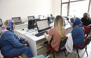 KAYMEK, üniversite adaylarına tercih hizmeti veriyor