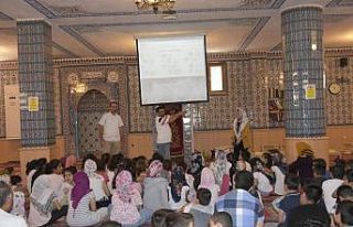 Kur’an kursu öğrencilerine sağlıklı yaşam...