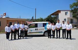 Kuşadası Belediyesi Güvercin Masa gezici ekibi...