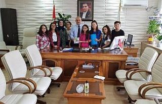 Masal Ağacı kitabının mimarları İlçe Milli...