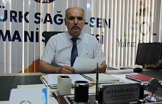 Memurlar taleplerinin karşılık bulmasını bekliyor