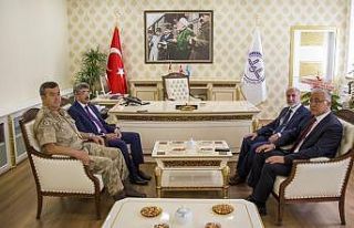 Müftü Keskin’e tebrik ziyaretleri