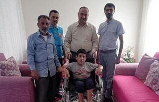 Müftülükten engelliye tekerlekli sandalye