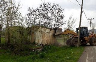 Muş’ta bir yılda 61 metruk bina yıktırıldı
