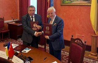 NEÜ, Ukrayna’da 2 üniversite ile protokol imzaladı