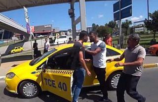 (Özel) E-5 karayolunda taksicilerin “sıra” kavgası...