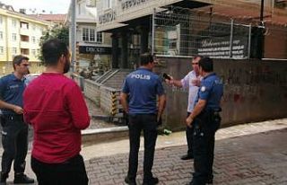 (Özel) Parasını isteyen alacaklının kafasını...