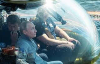 Putin batan denizaltıya yaptığı dalışla ilgili...