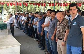 Sahte alkolden hayatlarını kaybedenler son yolculuklarına...