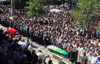 Şehit polis binlerce kişi tarafından uğurlandı