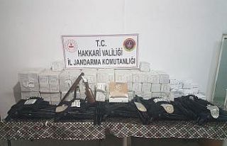 Şemdinli’de çok sayıda av tüfeği ve tıbbi...