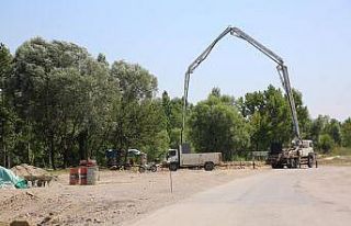 Spor alanları ve çocuk parkının çalışmalarına...