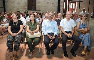 "Tarsa’dan Tarsus’a Gözlükule, Bir Höyüğün...